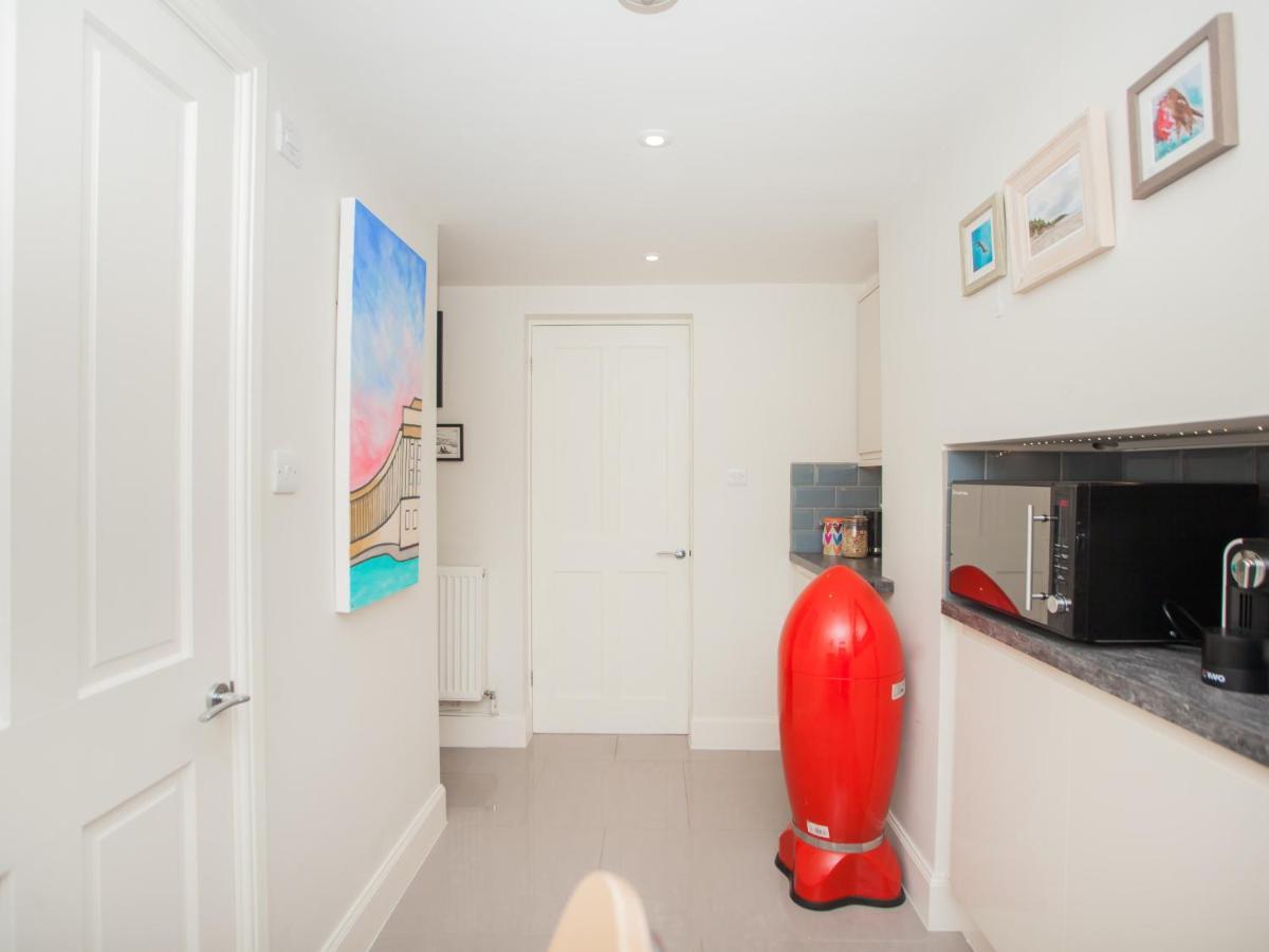 The Art Apartment